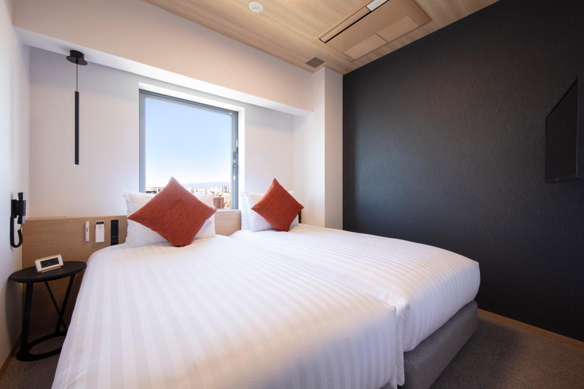 Tokyu Vacations Osaka Midosuji Hotel Exterior photo